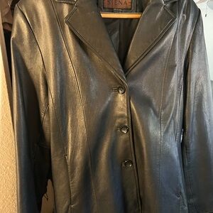Siena Soft Leather Jacket Women Size Medium Black Lined Button Up